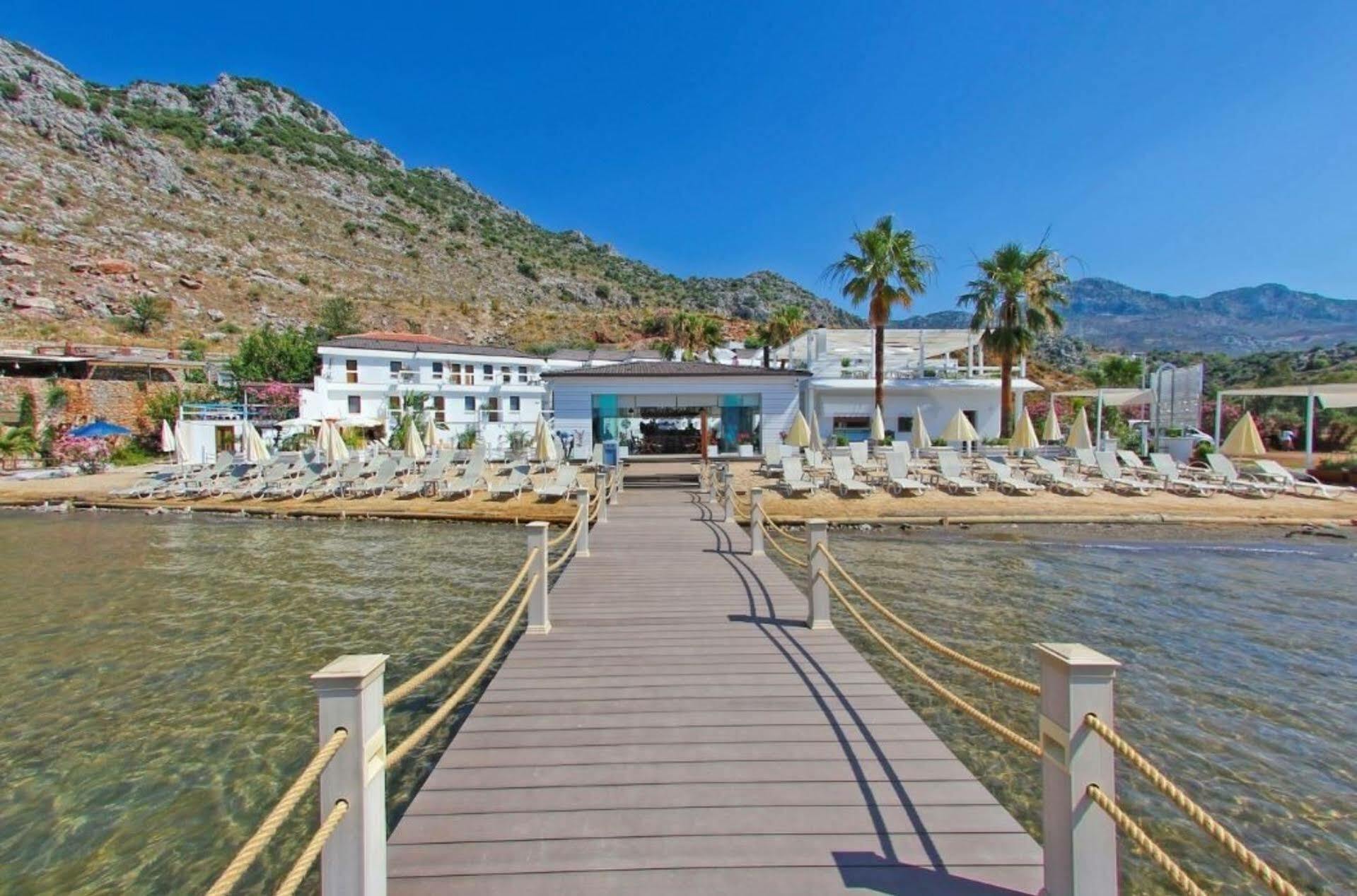 Poseidon Boutique Hotel And Yacht Club Selimiye Селемие Экстерьер фото